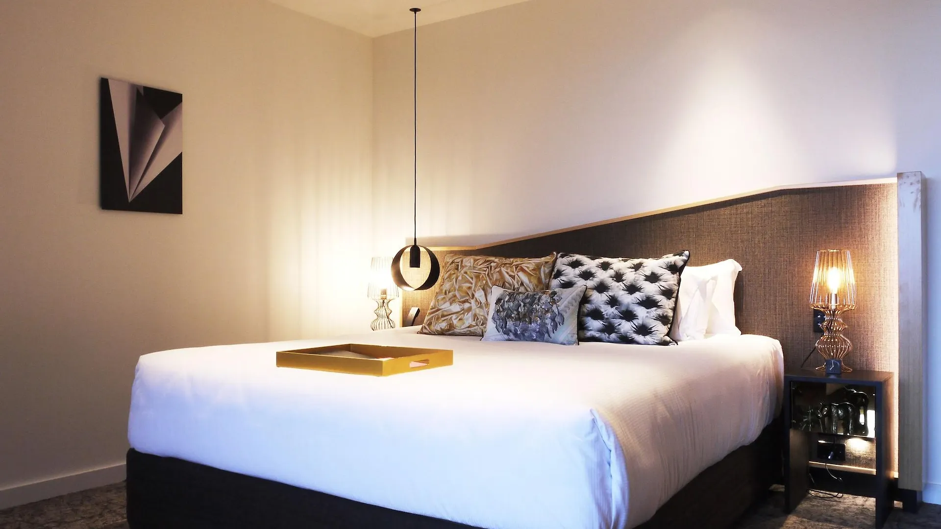 Hotel Qt Wellington 4*,